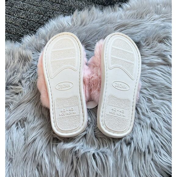 Fuzzy‎ Cross Band Fluffy Open Toe House Slippers Size 10-11.5 - Picture 3 of 8